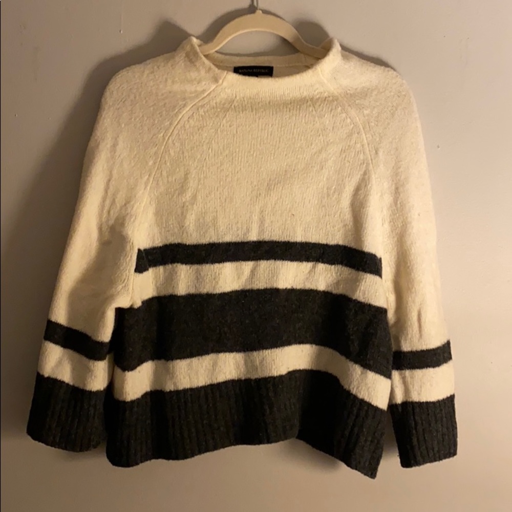 Merino wool mock neck sweater